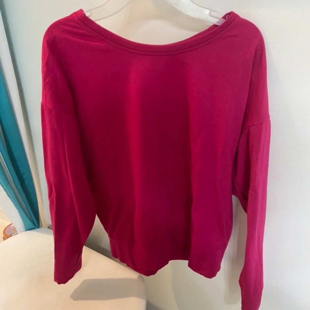 Women’s Pink Sweatshirt